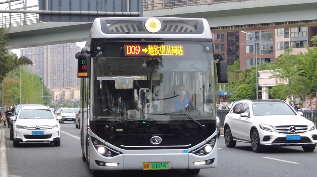 ����ɫ�ⶼ���ص���Ŀ����������ۯ���������ƽ����ܹ�ҵ��Ȧǿ��